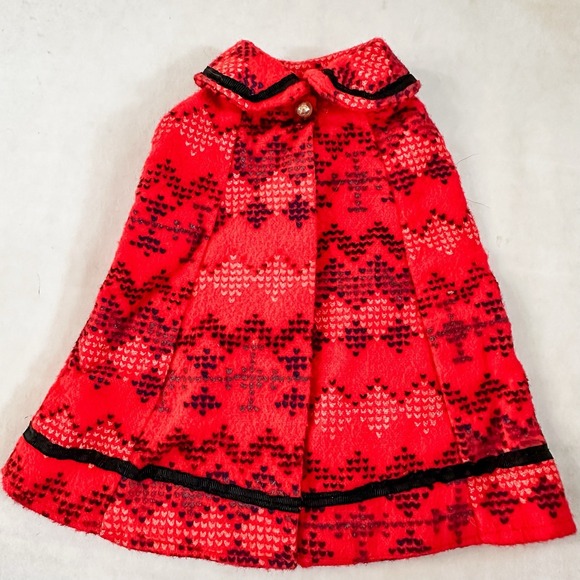 Vintage Barbie Clothes Cape Coat Red Black‎ Hong Kong - Picture 1 of 5